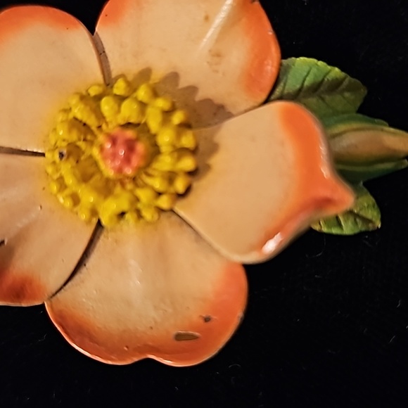 Wood Pink Flower Brooch Made in Canada - Picture 2 of 3